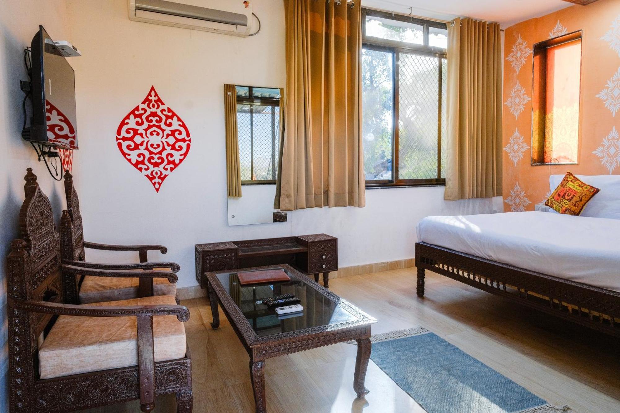 Rudraksha Inn Mount Abu Exterior photo