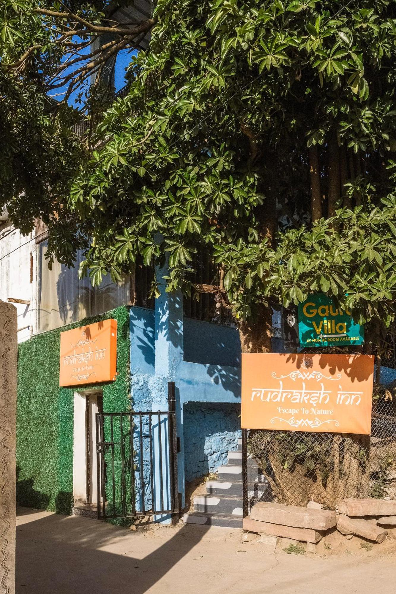 Rudraksha Inn Mount Abu Exterior photo